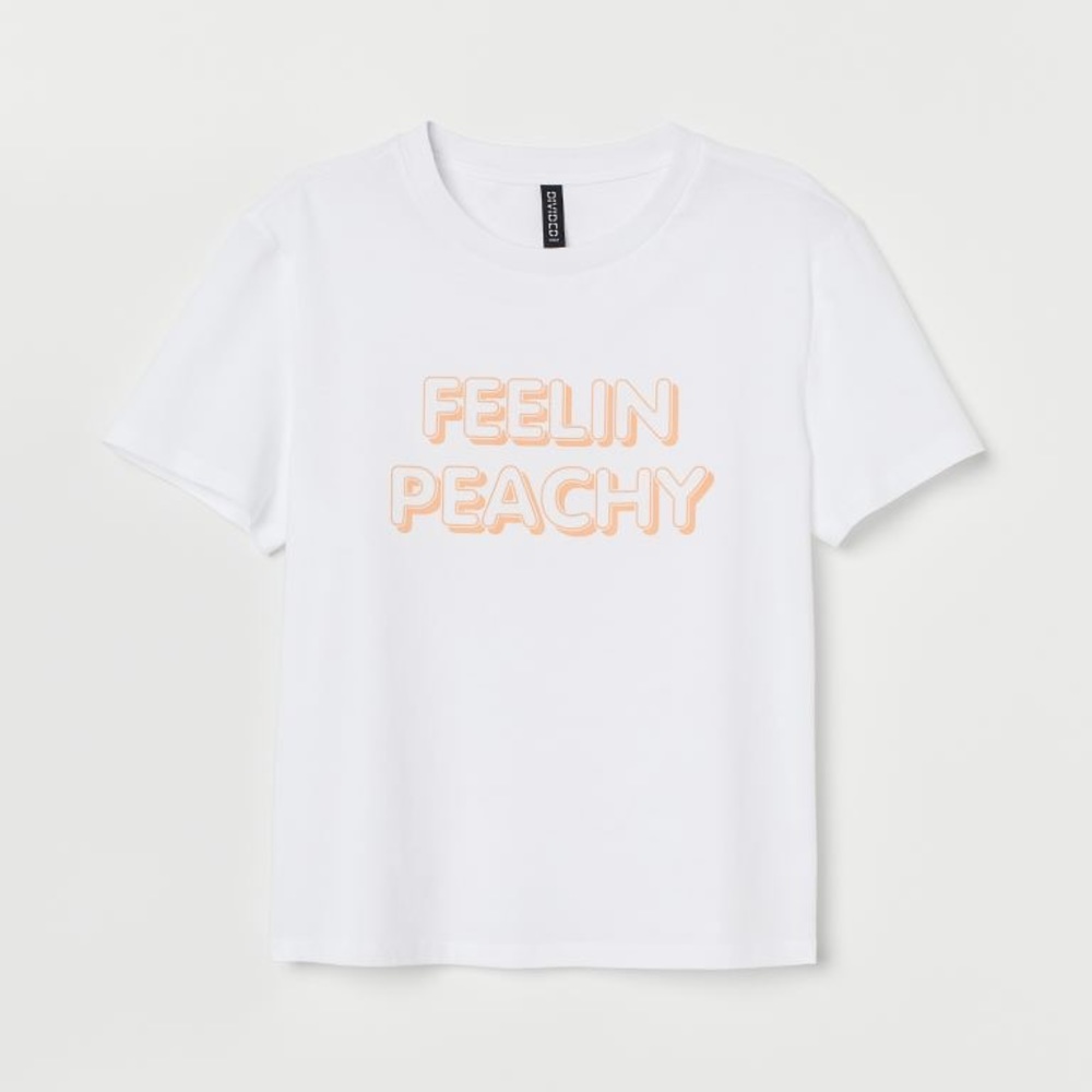 2/$15 Cropped white Feelin Peachy graphic tee